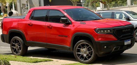 RAM RAMPAGE 2.0 HURRICANE 4 TURBO GASOLINA REBEL 4X4 AUTOMÁTICO
